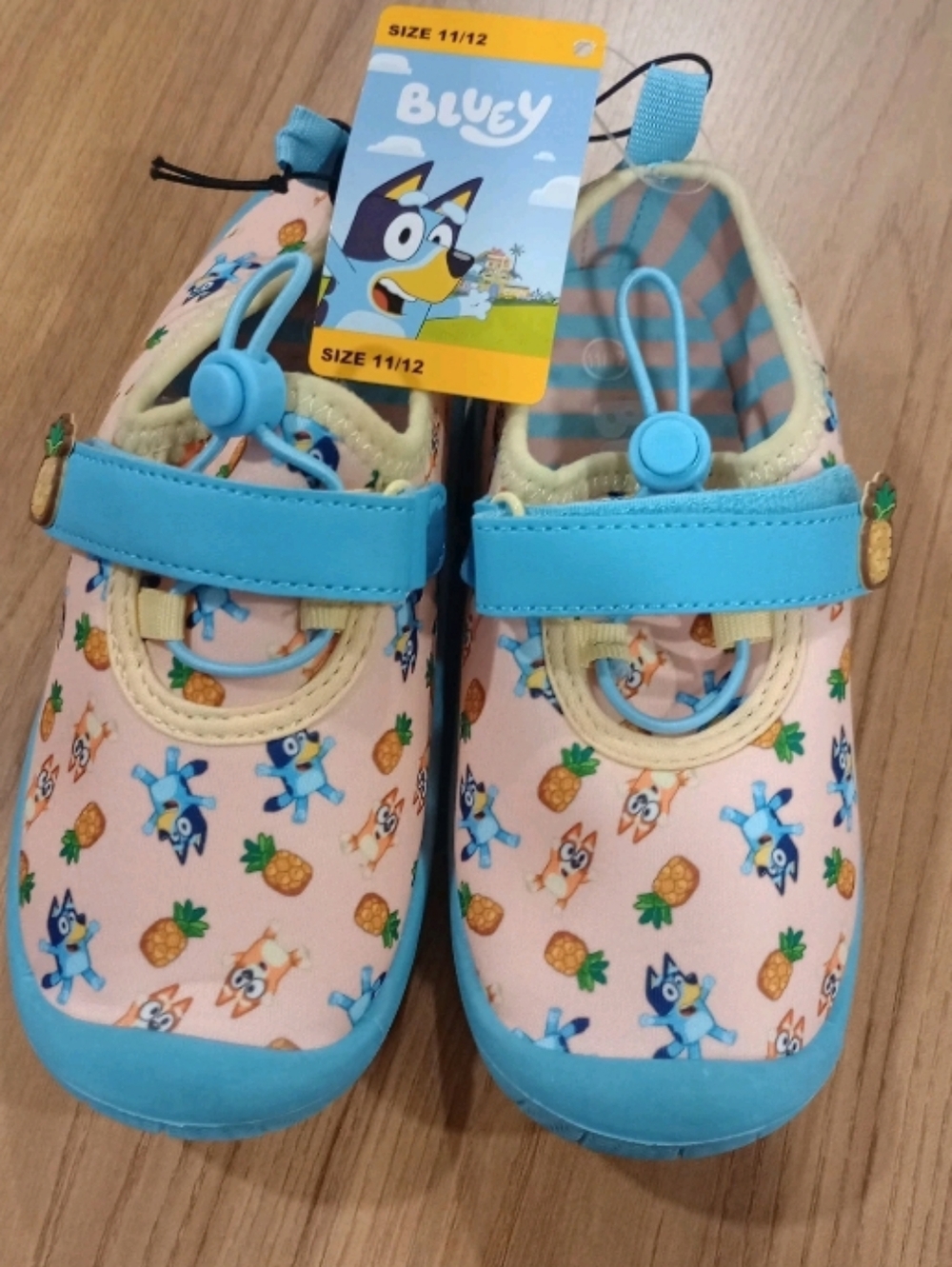 Bluey Girls Size 11/12 Multi Colored With Adj/Strap Water/Beach/Pool Shoes BNWT
